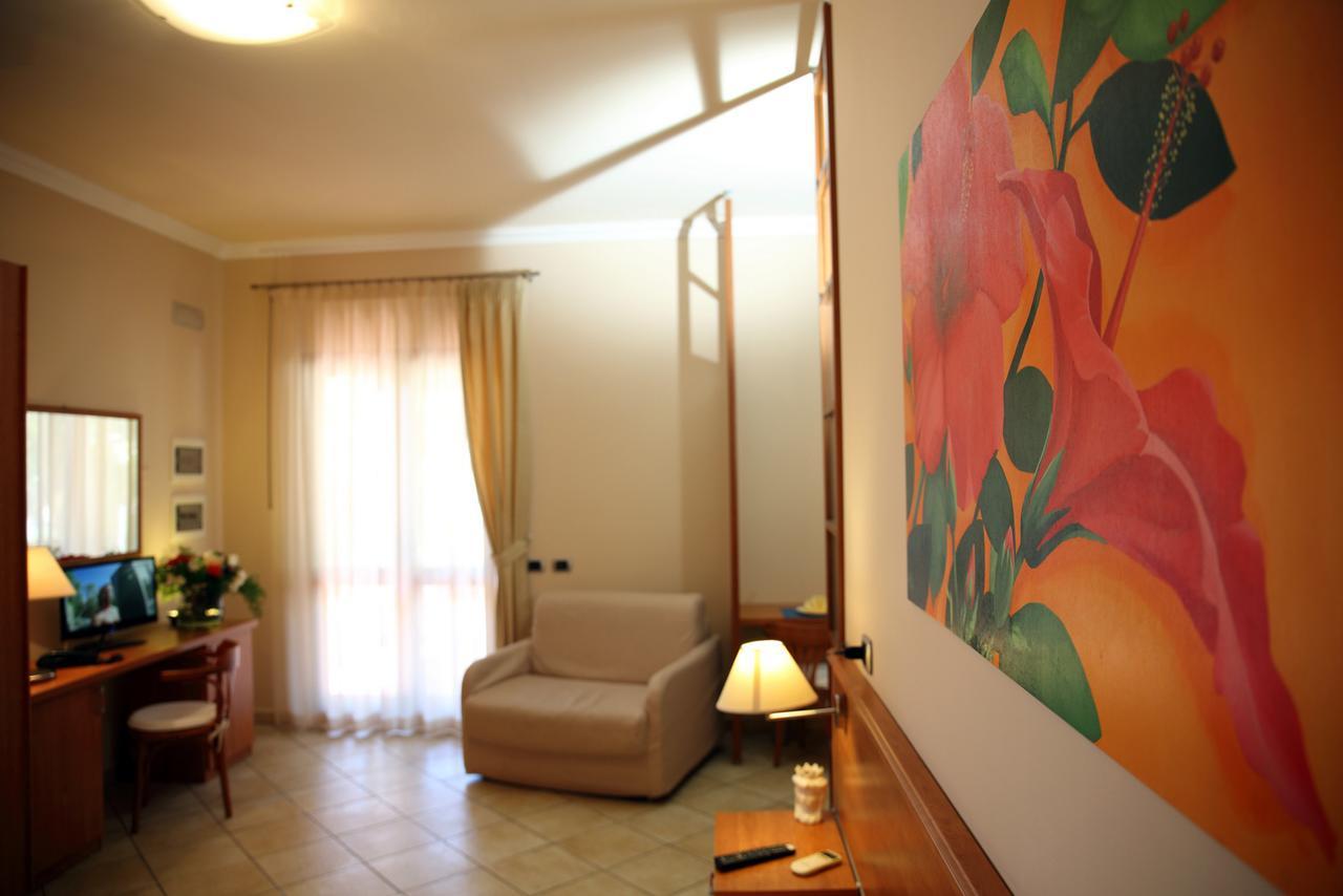 Residence Hotel La Giara ลีปารี ภายนอก รูปภาพ
