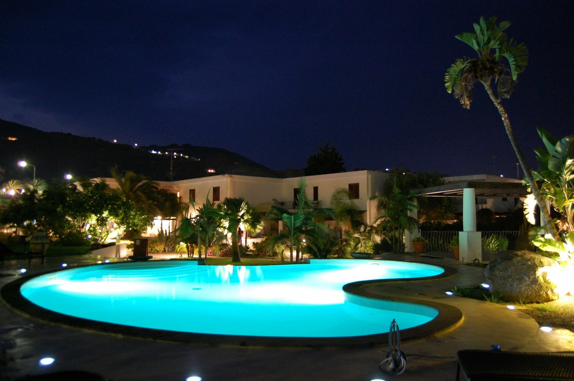 Residence Hotel La Giara ลีปารี ภายนอก รูปภาพ